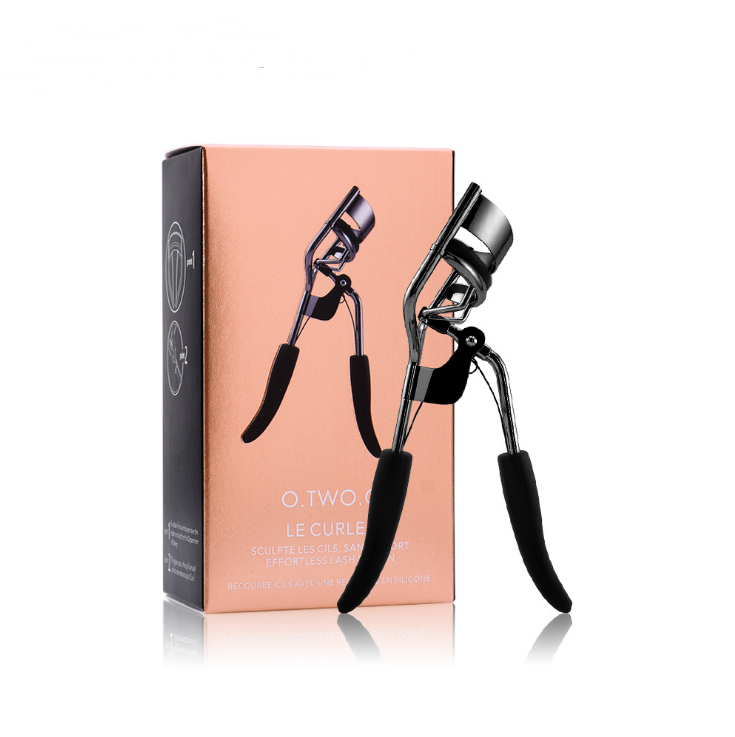Mini Makeup Eyelash Curler for Voluminous Lashes